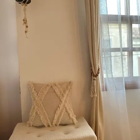 Hanole Hotel *
